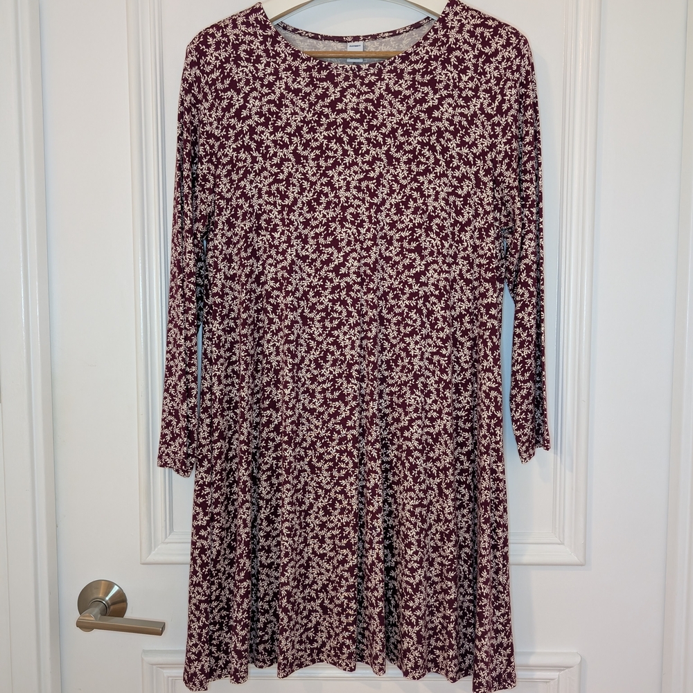 Old Navy Maroon and White Patterned Long Sleeve Swing Dress
